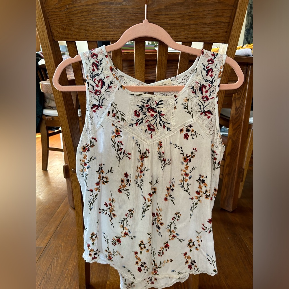 Mason Bell White Floral Embroidered Blouse Size M